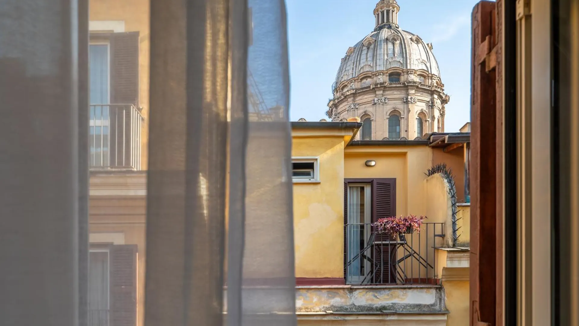 Iflat Charming & Comfy Apartment In The Heart Of Rome