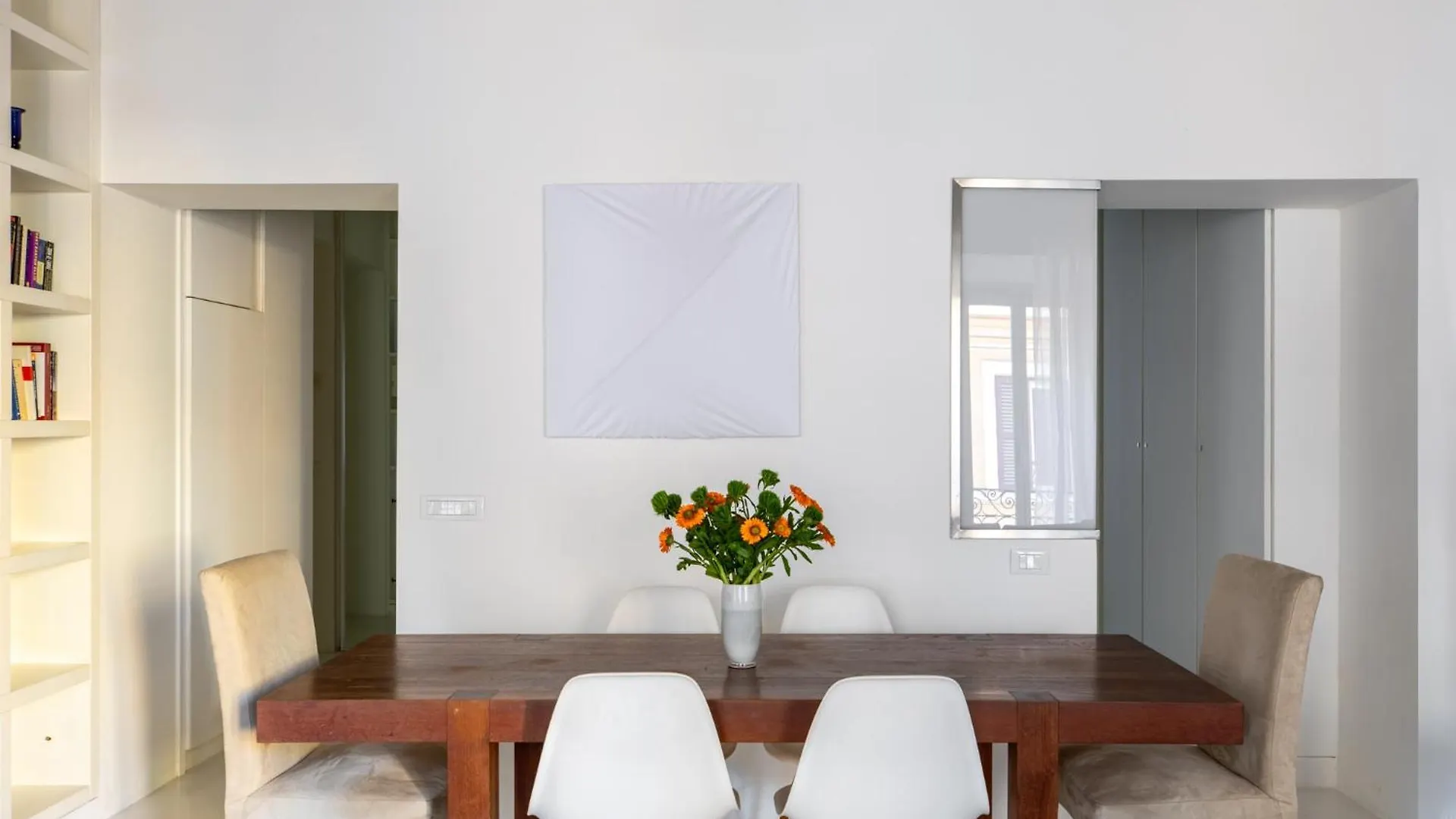 Iflat Charming & Comfy Apartment In The Heart Of Rome 0*,