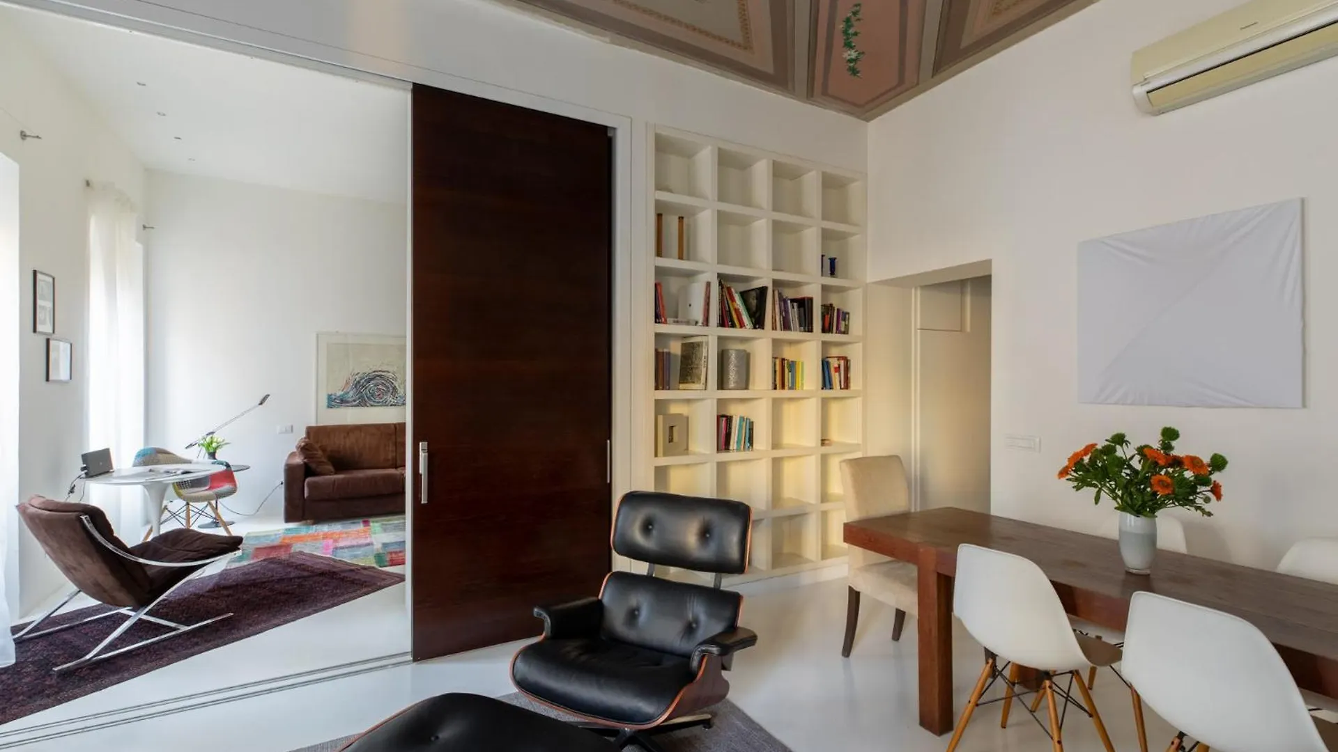 Iflat Charming & Comfy Apartment In The Heart Of Rome Italy
